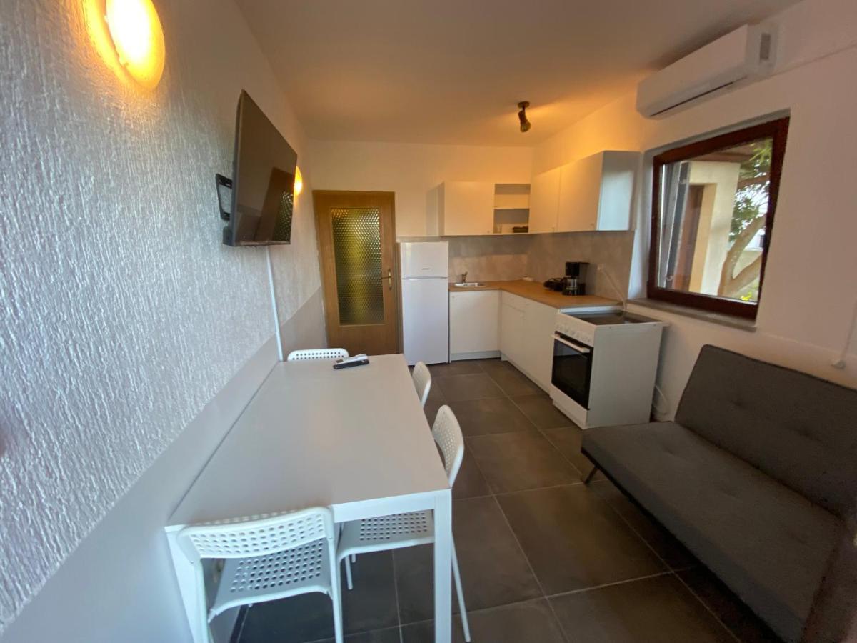 Cukon Holiday Home Premantura Extérieur photo